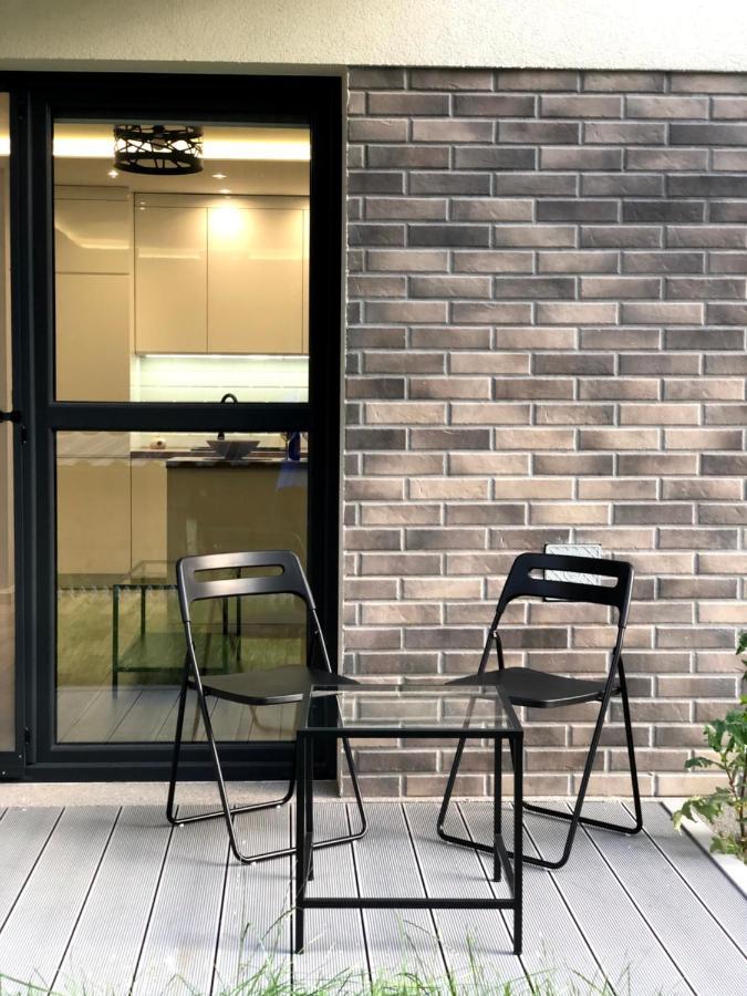 Downtown Apartment Торунь Екстер'єр фото